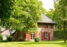 Hotel-Schloss-Wissen-Aussenansicht_04