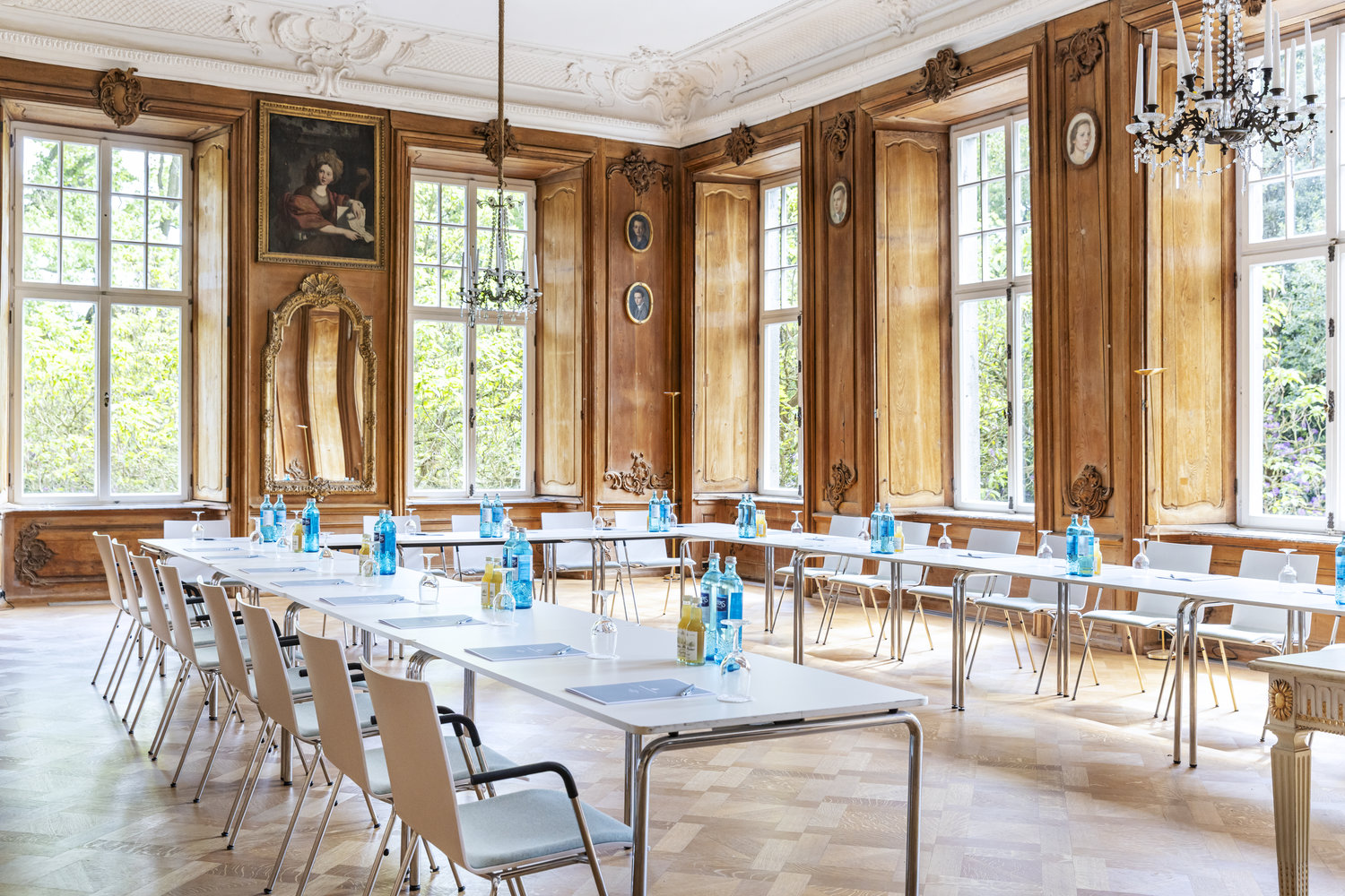 Schloss-Wissen_Grosses-Esszimmer_AR50439Web Tagen im Großen Esszimmer Schloss Wissen