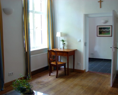 Eingangsbereich und Wohnraum im Fürstenzimmer Sophia – Schloss Wissen